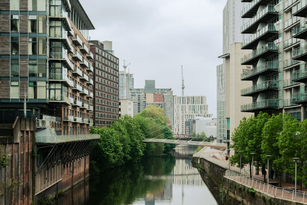 Worsley Area Guide
